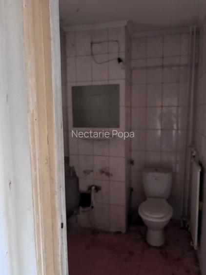 Vand ap zona bd unirii lucian blaga alba iulia, 3 cam, 2 bai, 2 debarale, 90mp - 2