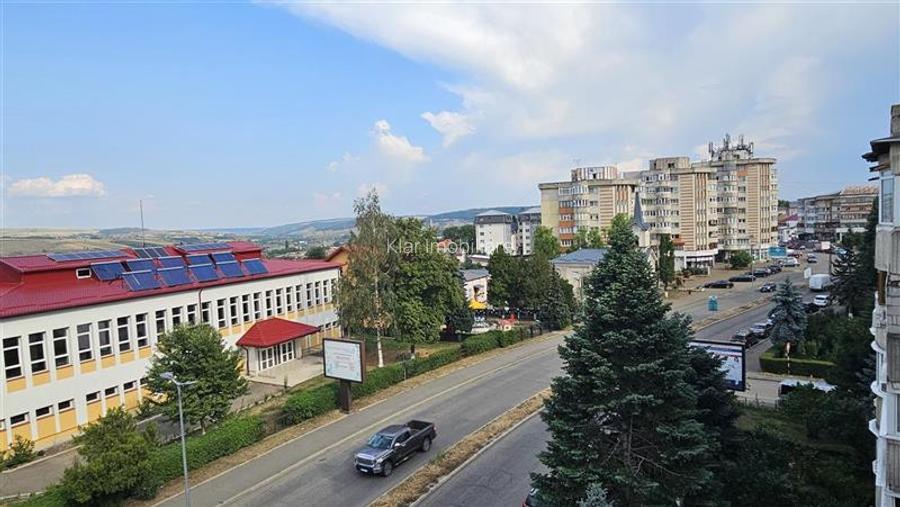 Apartament 2 camere 55mp, balcon, Falticeni - vizavi de Nicu Gane - 14