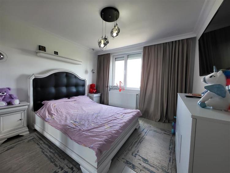 DUPLEX/CASA LA PRET DE APARTAMENT