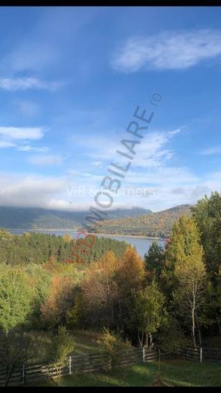 ceahlau , 1000mp , lotizare la cererea clientului , vedere superba catre lac - 3