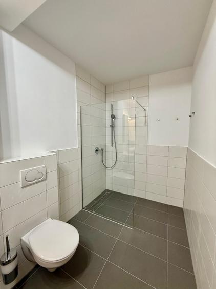 Apartamet 3 camere - Prima inchiriere- Decomandat