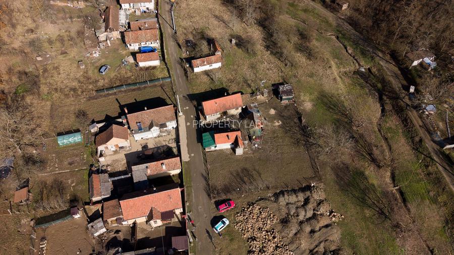 Teren intravilan de 302 mp în localitatea Șoimoș - 7