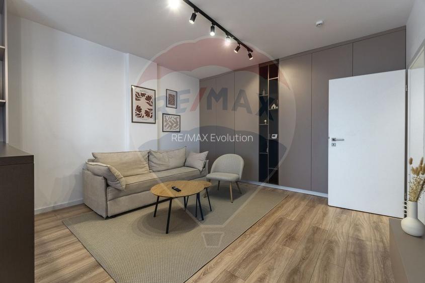 Apartament cu 2 camere de vânzare în zona Tractorul - 5