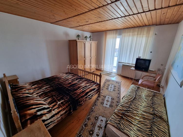 Ovidiu-vila D+P+1+M libera aproape de lac - 21