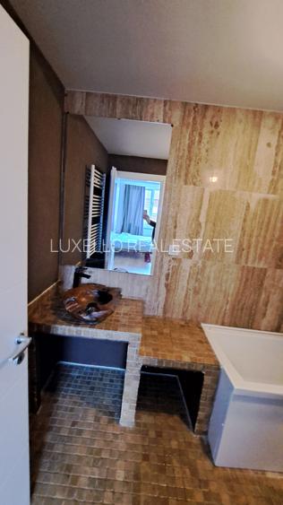 APARTAMENT 3 CAMERE CU 3 BAI - LUX - LOC PARCARE - COMISION 0 - 36