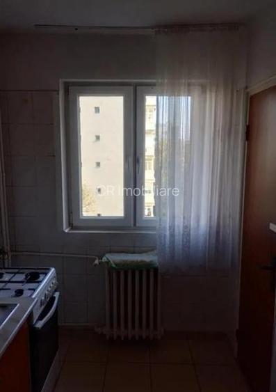 Apartament 2 camere Costin Georgian Basarabia - 4