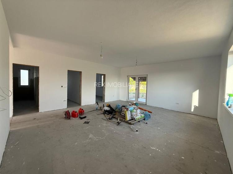 Casa individuala - 3 dormitoare- zona Ikea Dumbravita - 3