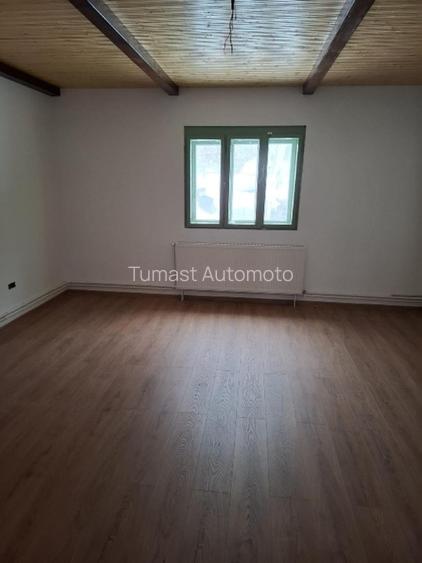 Casa, teren si padure de vanzare-40.000 mp, direct proprietar in Apuseni. - 9