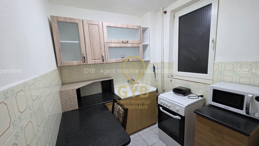 Apartament 2 camere, strada Iza, etajul 1 - 10