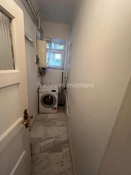 Floreasca,Metrou Stefan cel Mare,Etajul 1/3,Decomandat,CENTRALA PROPRIE,Parcare - 4