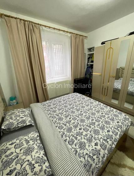 Vanzare ap cu 2 cam et 1/3 renovat, la intersectia Cal Ferentari cu Sos Salaj - 6