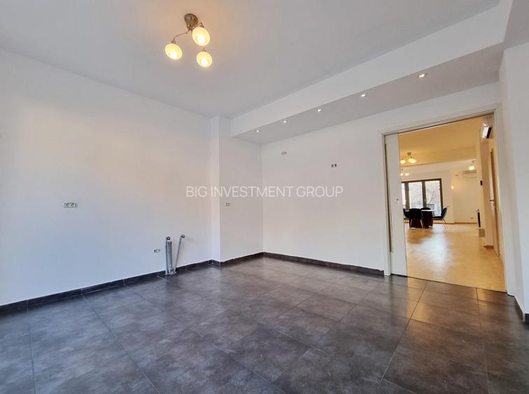 Capitale, imobil  2014, apartament stil duplex, scara interioara, curte proprie - 4