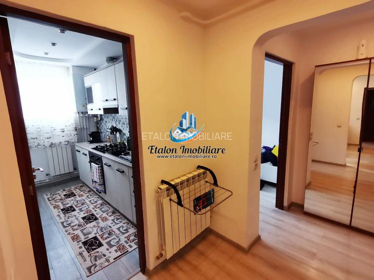 Apartament 3 camere, etaj 1, Piata Darmanesti - 2