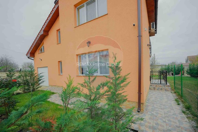 Casă familie mare Episcopia, 6 camere, garaj, curte 500 mp, de vânzare - 3