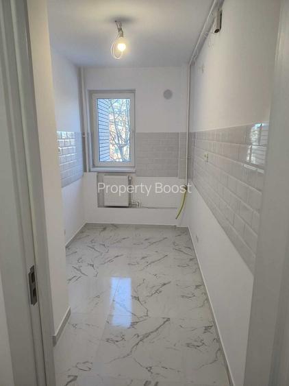 Apartament 3 camere centrala proprie renovat Favorit - 3