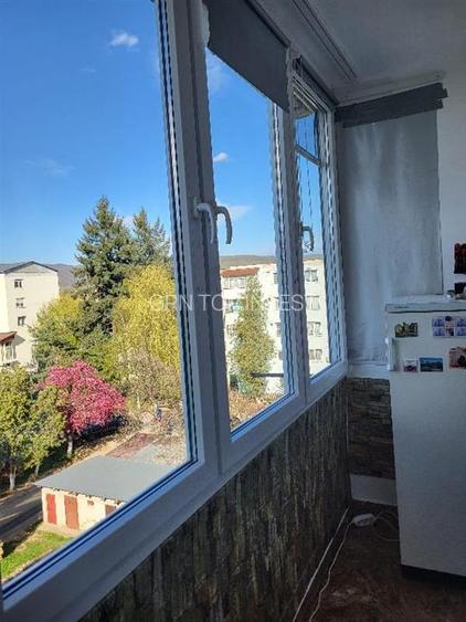 Apartament modern 2 camere balcon boxa zona Strand Termal - 21