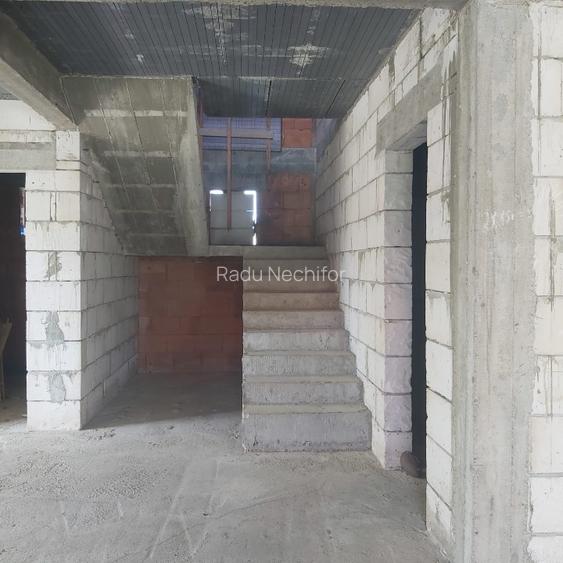 Casă în construcție (la roșu), 170 mp utili, teren 680 mp - 4