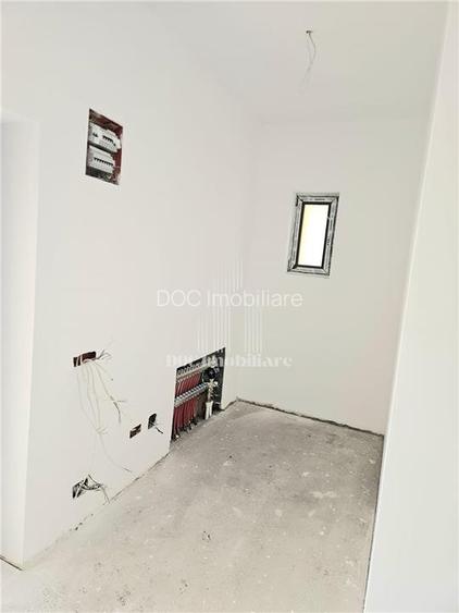 Vanzare casa 5 camere|Dobroesti|183mp|Incalzire pardoseala|Comision 0% - 5