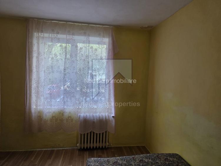 Vanzare apartament 3 camere Rahova - Margeanului - 11