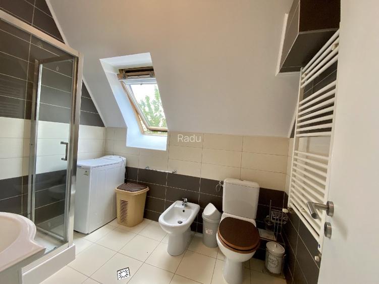 Ap. in vila pe 2 etaje, 174 mp, 5 camere, 2 bucatarii, 2 bai, terasa, parcare - 16