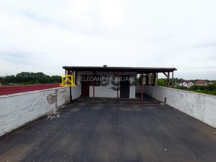 Casa cu spatiu comercial la strada principala, 216 mp utili, Izvor - 13