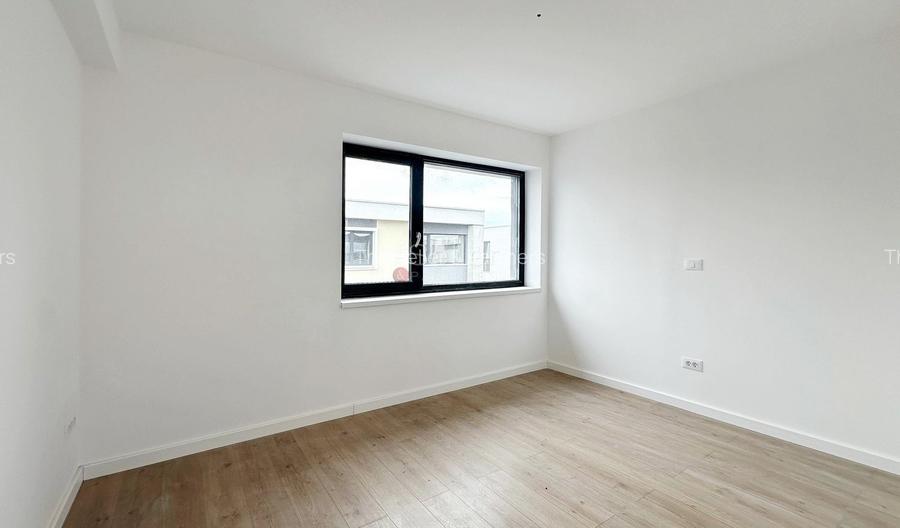 Suprafete Vitrate Mari - 21