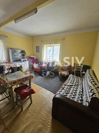 Casă cu 3 camere, în stațiunea Azuga - 6