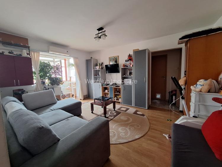 Apartament 2 camere, semidecomandat, 49 mp, zona Buziasului - 2