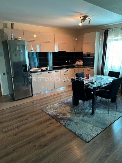 39305  Apartament 3 camere Tomis 3 - 4