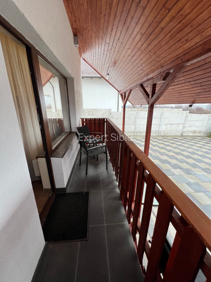 Închiriez casă 3 camere decomandate – tip duplex, zona Calea Cisnădiei - 17