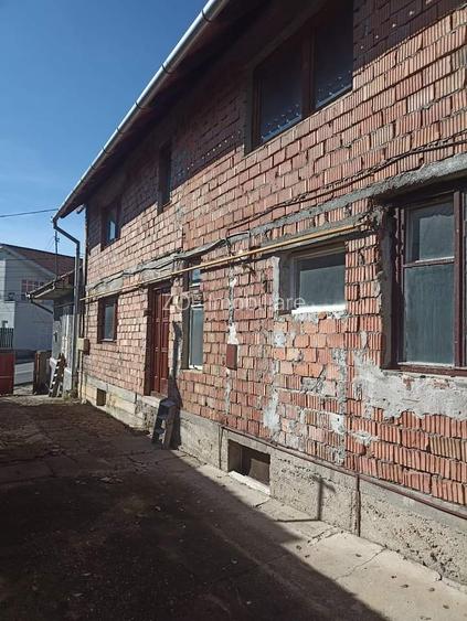 De vânzare casā particulara la rosu în Sfântu Gheorghe. - 7