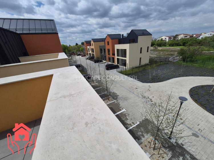 METROU LAMINORULUI (Meadows)- Vila cu priveliste catre lac, libera, comision 0% - 30