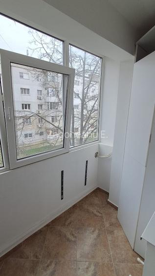 Aparatment 3 camere decomandat, zona Micro 17, etaj 2/4 - 14