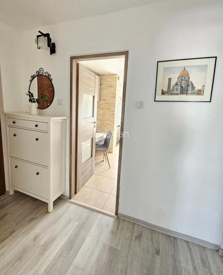 Apartament 3 camere decomandat, 85 mp, 2 balcoane – Micalaca 300 - 11