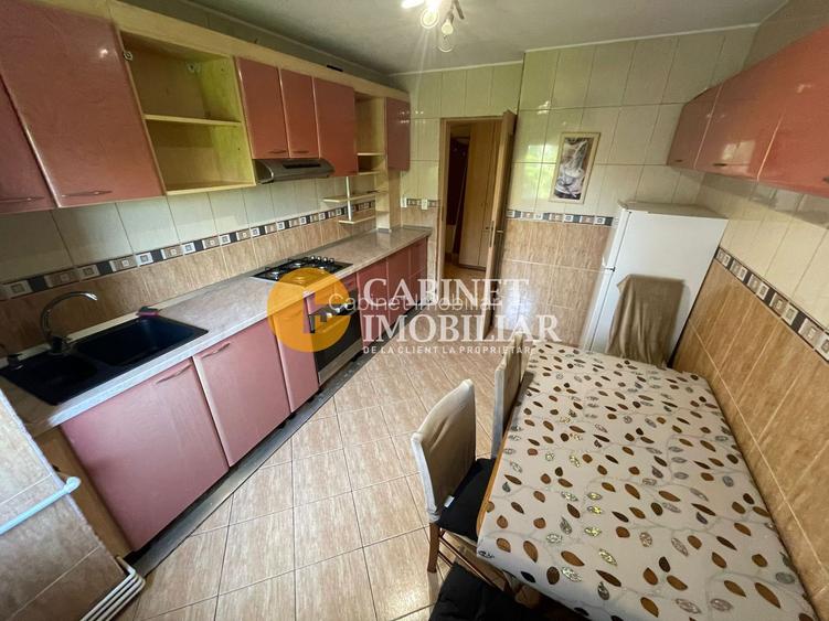 Nicolina- Eslanada - 3 Camere Decomandat Etaj 3 -Bloc 1991 - 2