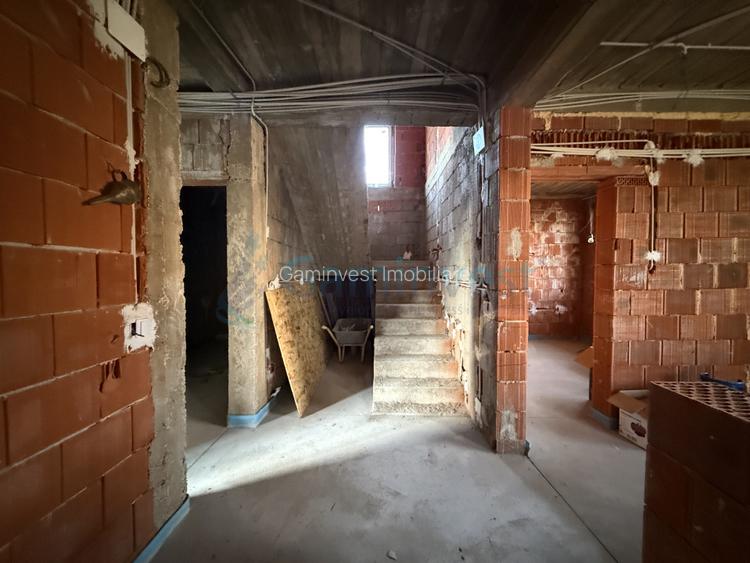 Casa cu 6 camere de vanzare in Betfia, Bihor. - 8