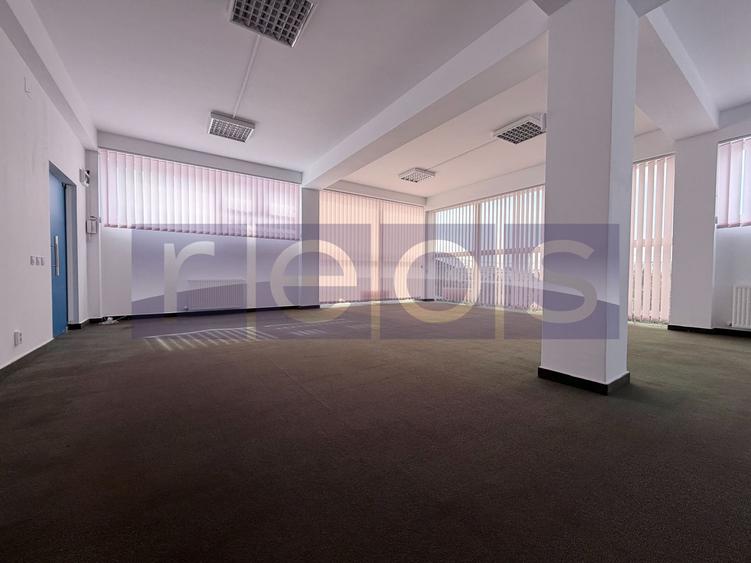 VANZARE SPATIU COMERCIAL | BIROURI 212 MP | STRADAL | VIZIBILITATE EXCELENTA | - 2