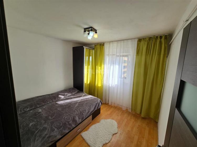 Apartament 2 camere Piata Nicolina - 2