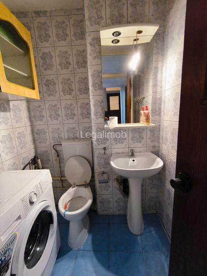 Apartament cu 3 camere, etaj intermediar - 5