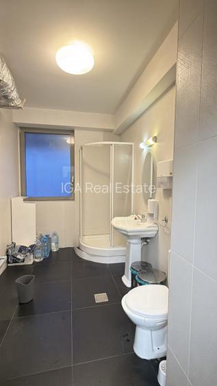 Spatiu comercial/birouri in Cladire noua  - 9
