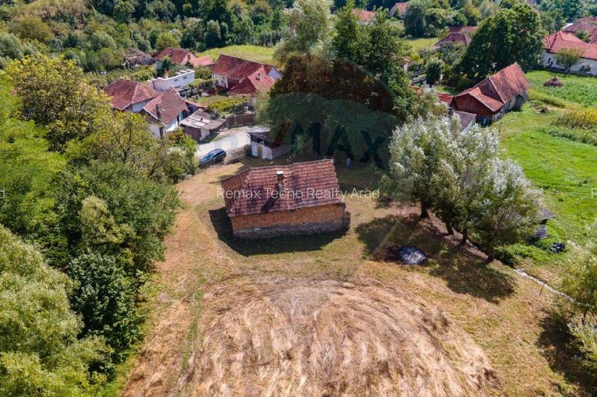 Casa veche cu teren ,Varmaga jud Hunedoara - 10