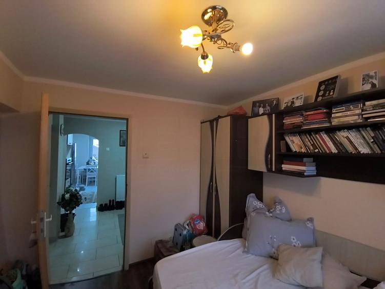 APARTAMENT DE VANZARE IN SIRET – 4 camere | Etaj 1