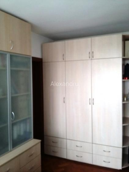  Apartament de 3 camere mobilat si complet utilat - 6