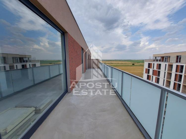 Penthouse cu terasa de 70 mp , zona Torontalului