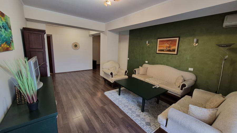 APARTAMENT 3 CAMERE LUX IN COMPLEX REZIDENTIAL CU CIRCUIT INCHIS