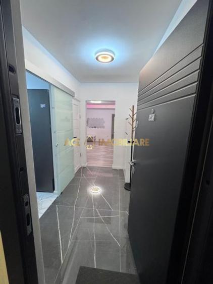 3 Camere de inchiriat | Berceni | Parcare| Metrou |