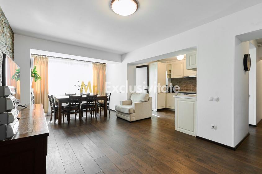 Apartament cu 3 camere în blocul Mobilux, Piața Vasile Milea
