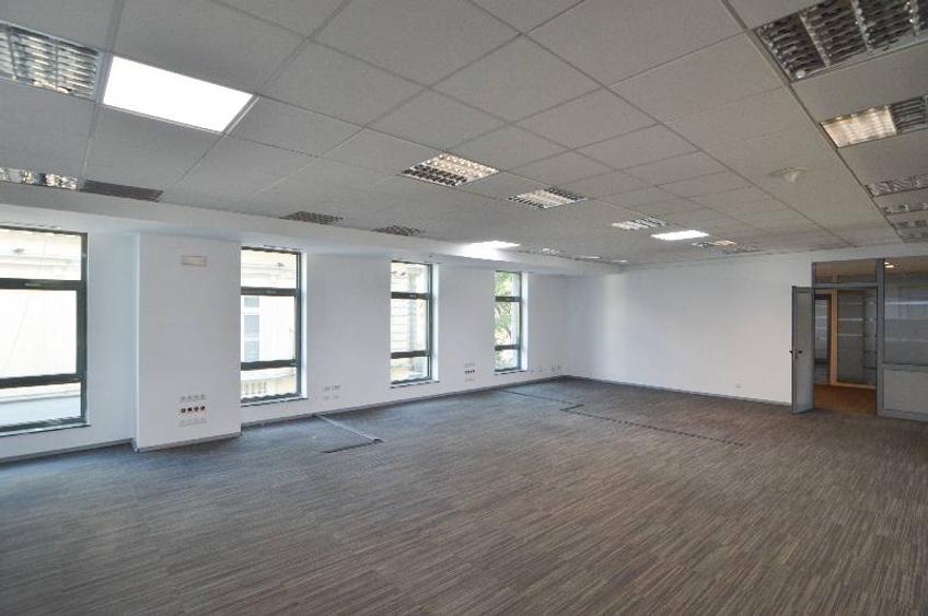 Astoria Business Center, Romana, 269 - 1750 mp 0% comision!