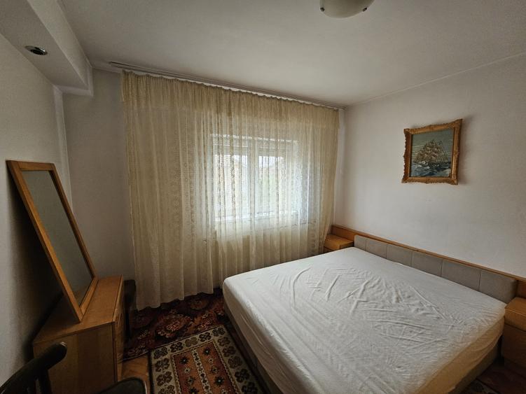 Ap 3 cam, dec, et. 4/4, cu acoperiș, zona Soarelui, Bd Sudului, comision 0%
