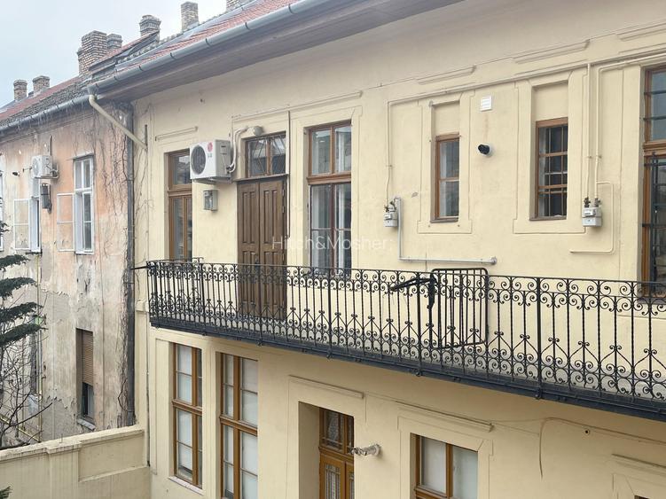 Apartament de închiriat, Ultracentral, în clădire istorică - 19